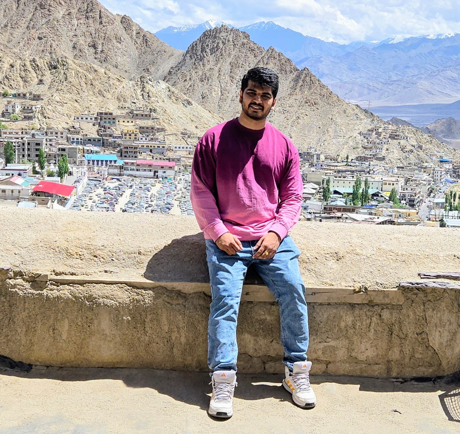 Portrait of Tushar Tandwalia, Founder and Visionary of Pushp Publishers